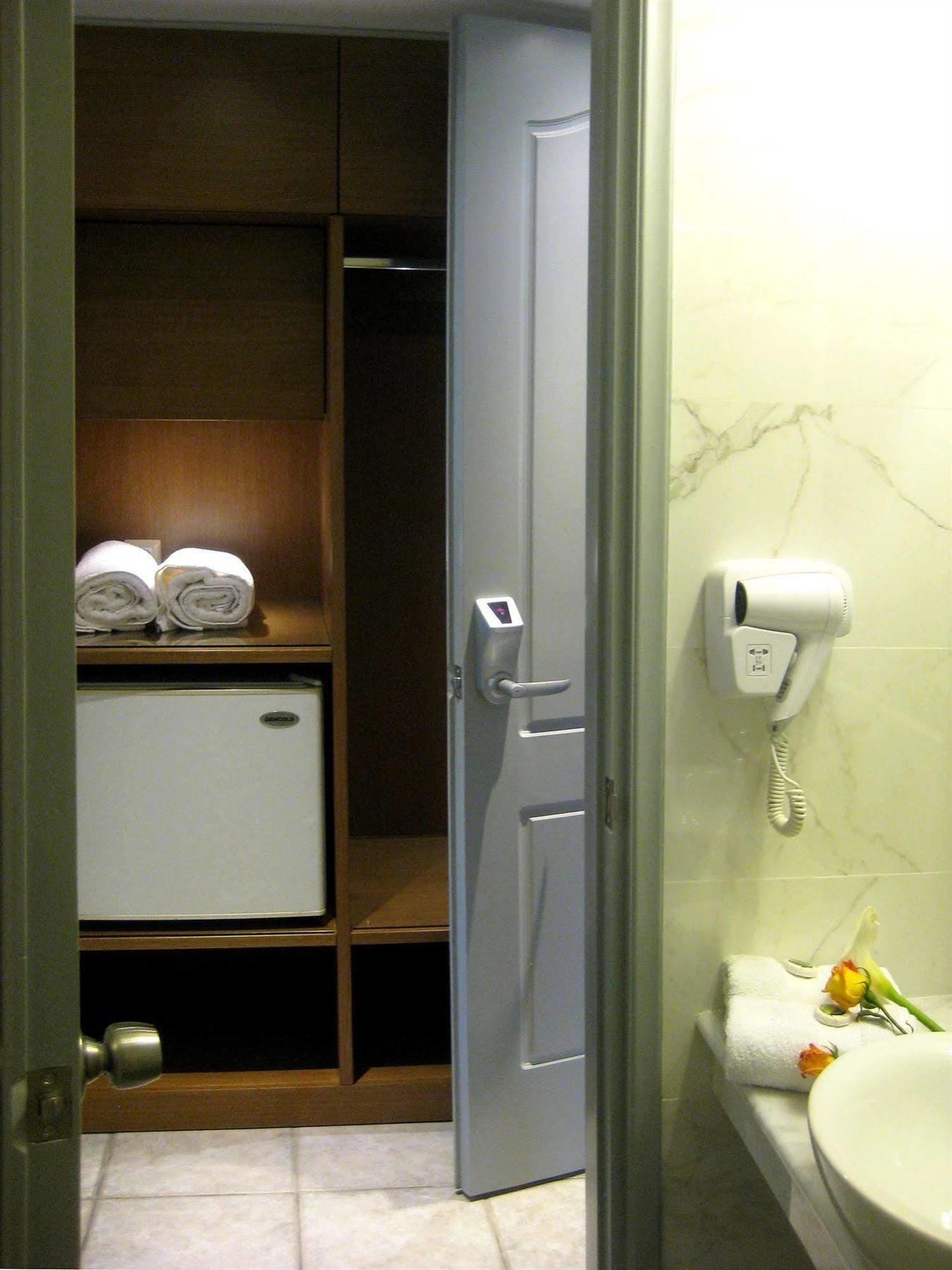 Achilles Hotel Methoni  Exterior photo